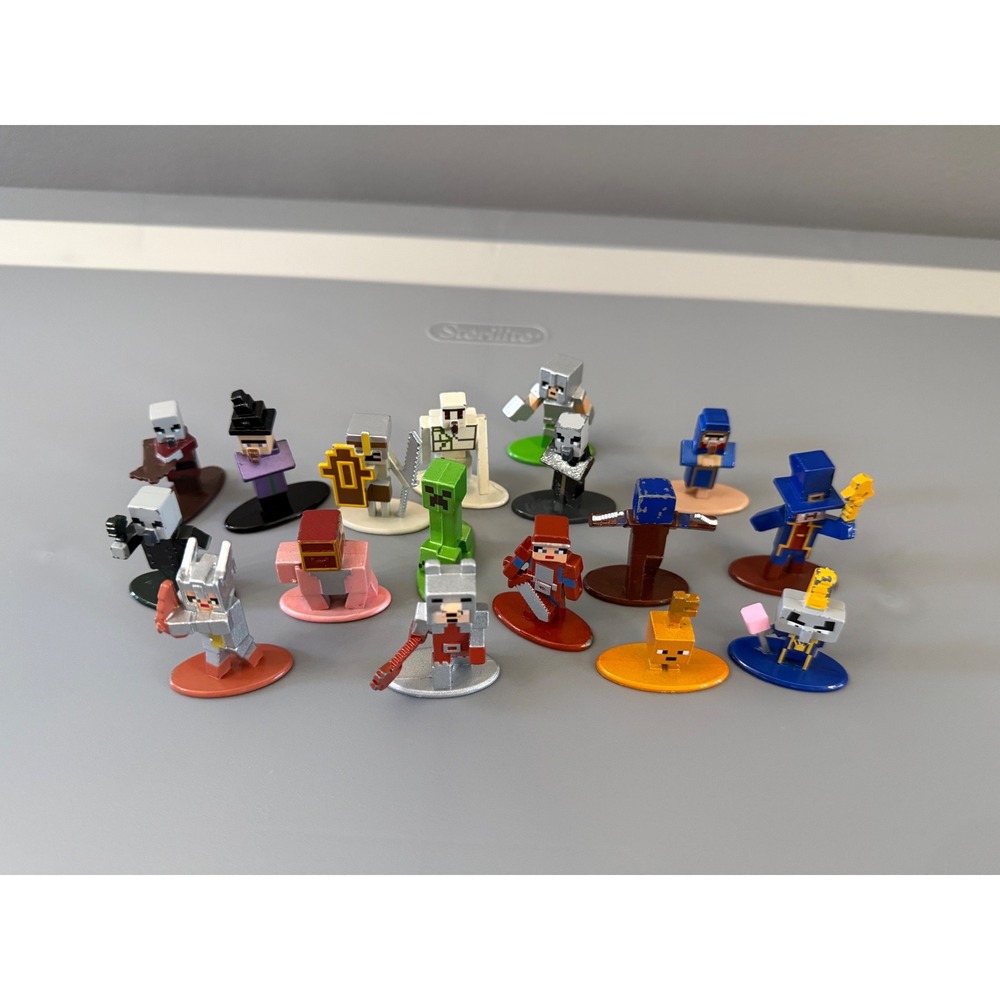 Minecraft Dungeons Nano Metalfigs Jada Toys Die-Cast 16-Piece Figure Set Lot